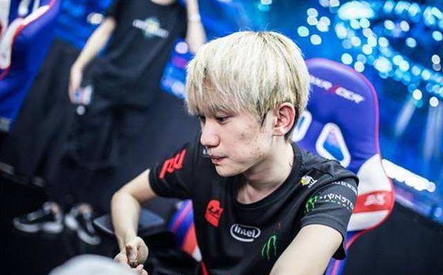 也是连接中 也是连接中