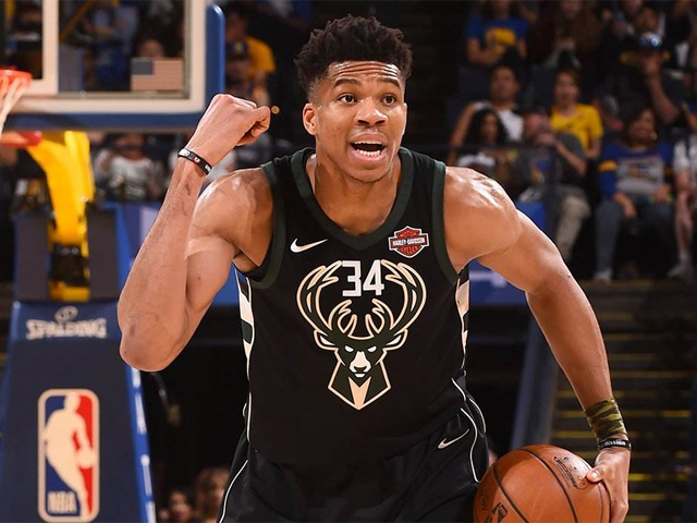 保持拭目以 保持拭目以